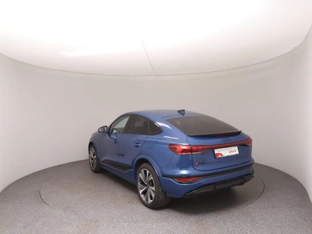 Audi SQ6 e-tron