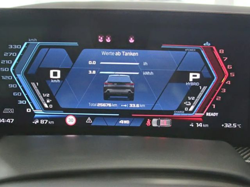 BMW XM