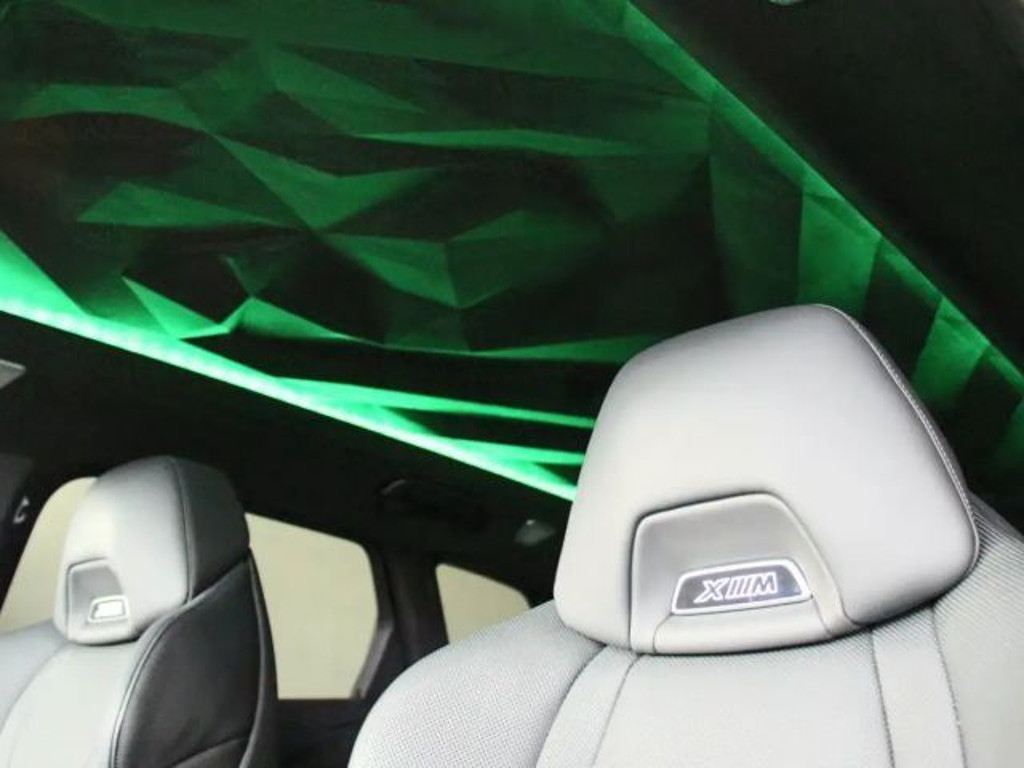 BMW XM
