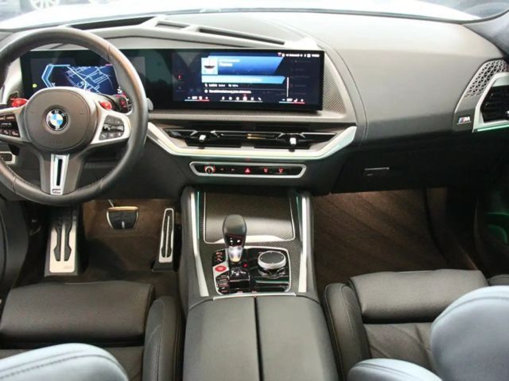 BMW XM