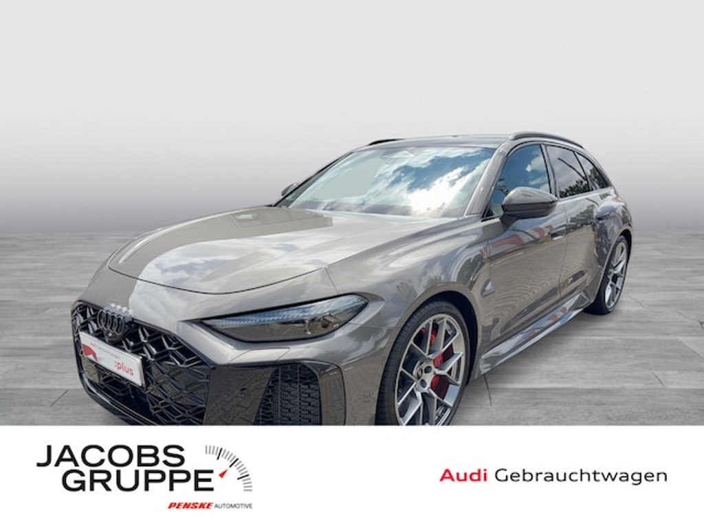 Audi RS5 Avant Quattro