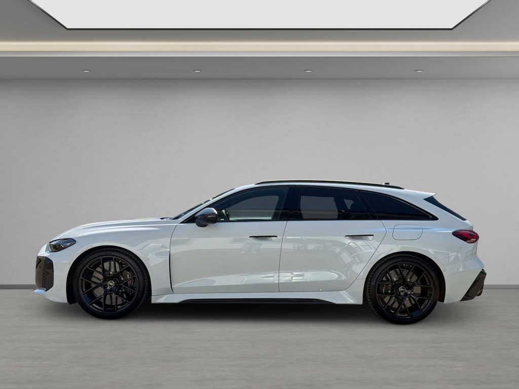 Audi RS5 Avant Quattro
