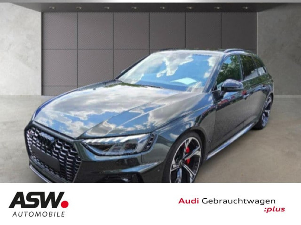 Audi RS4 Avant Quattro