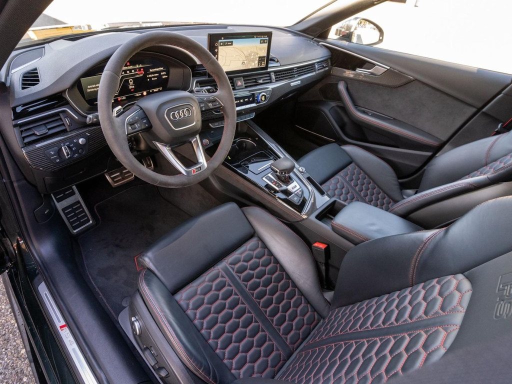 Audi RS4