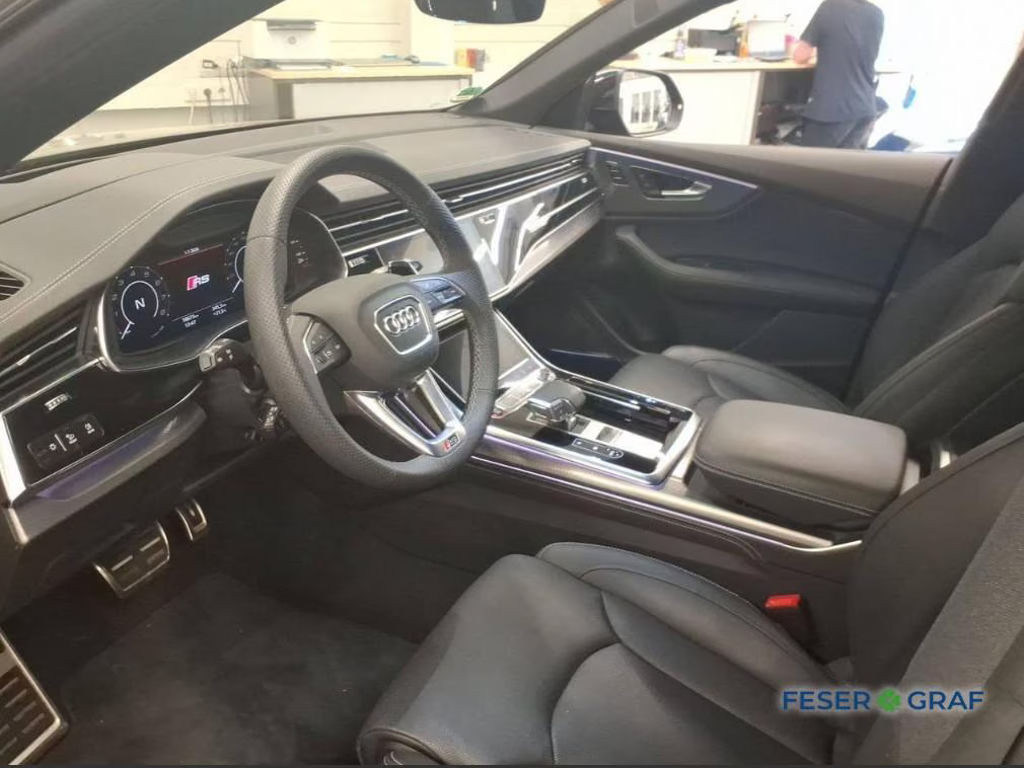 Audi RS Q8