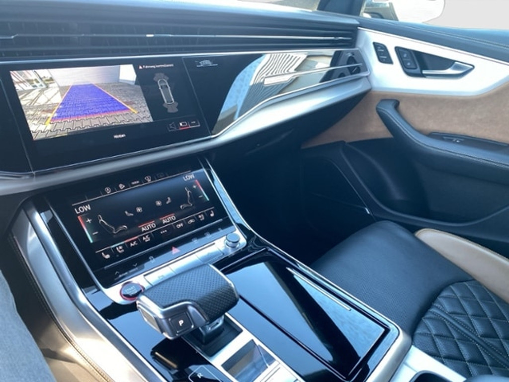 Audi SQ8