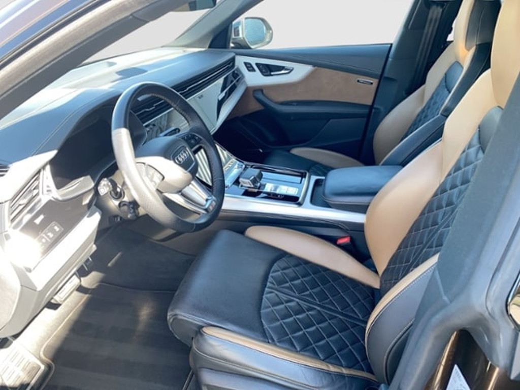 Audi SQ8