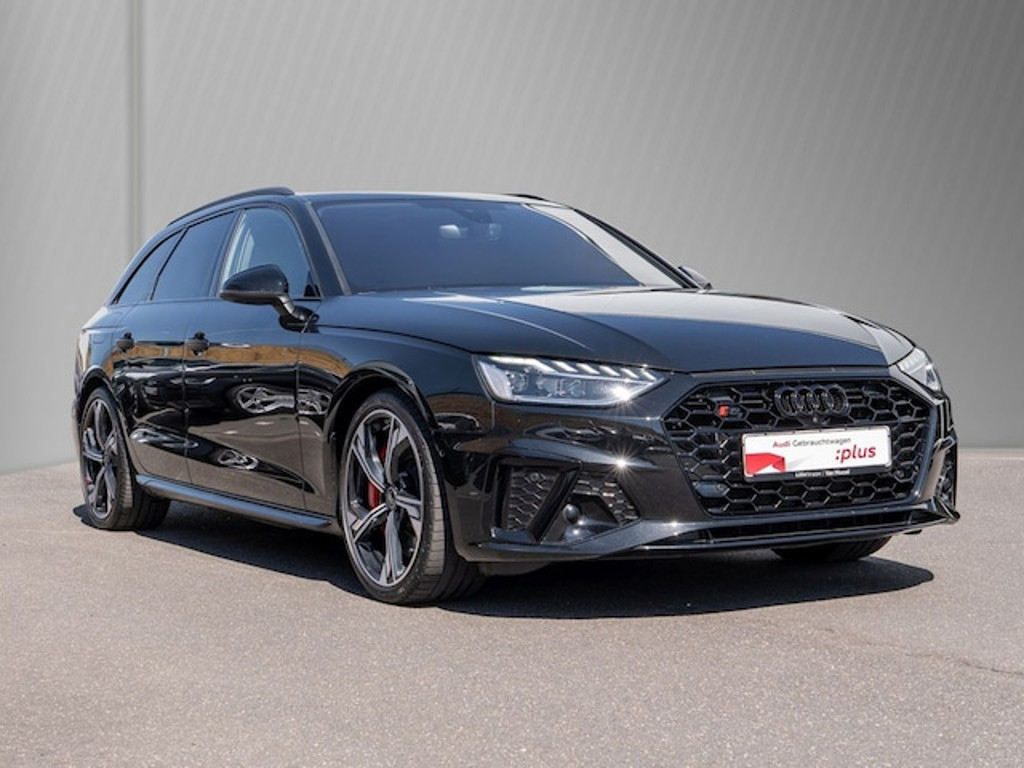 Audi S4
