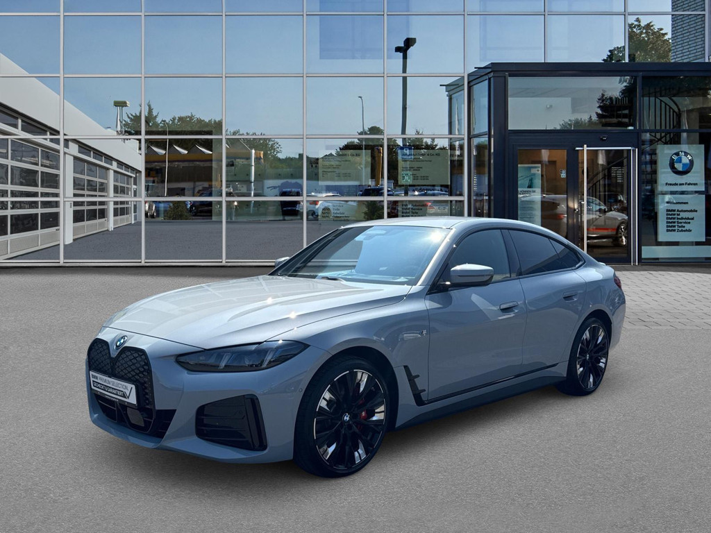 BMW i4