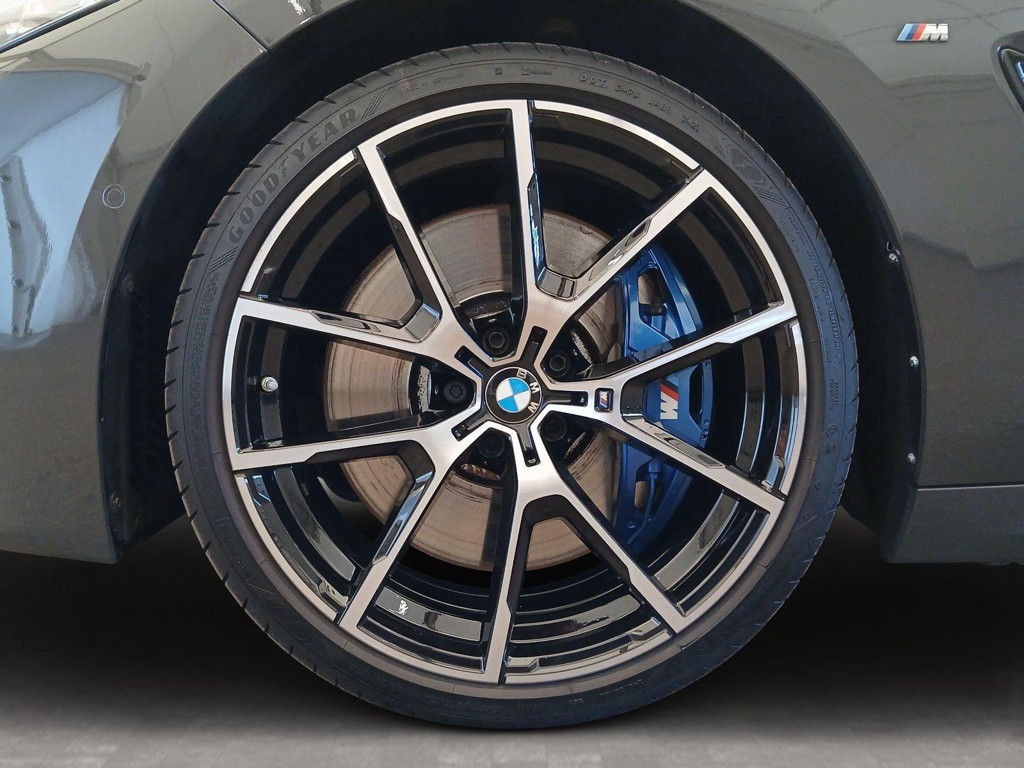 BMW M850