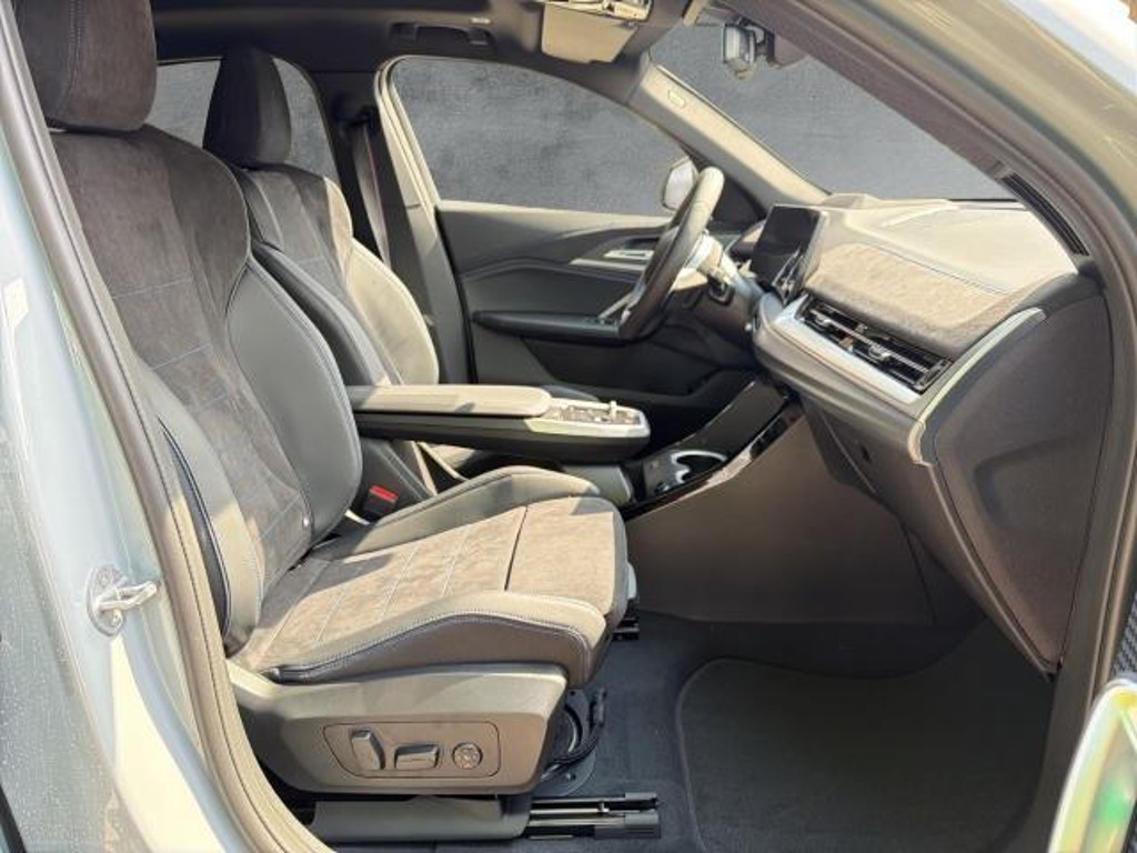 BMW iX2