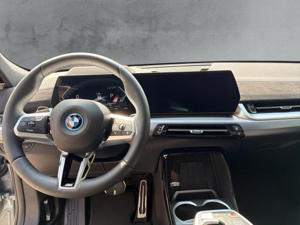 BMW iX2