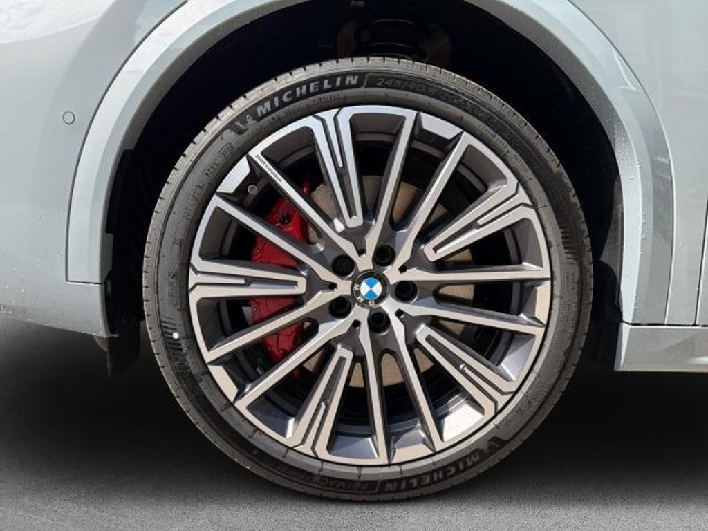 BMW iX2