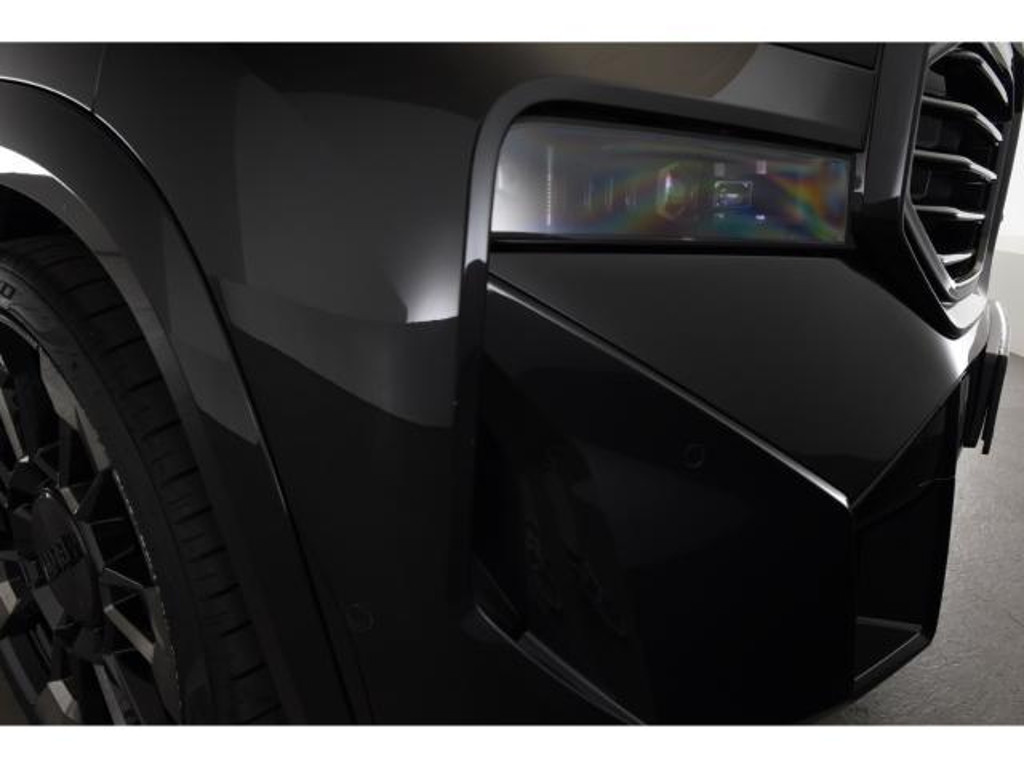 BMW XM