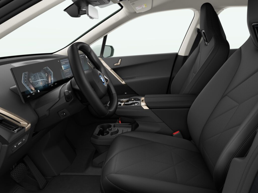 BMW iX