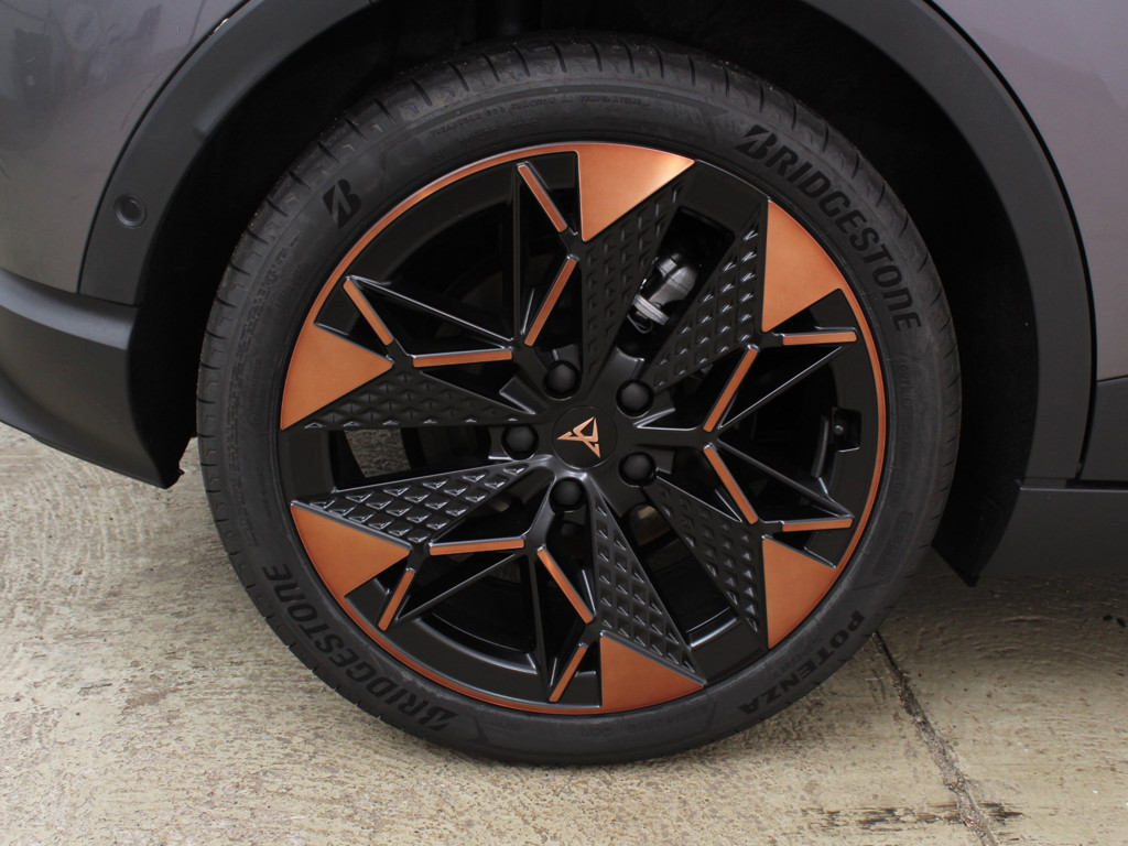 Cupra Raval