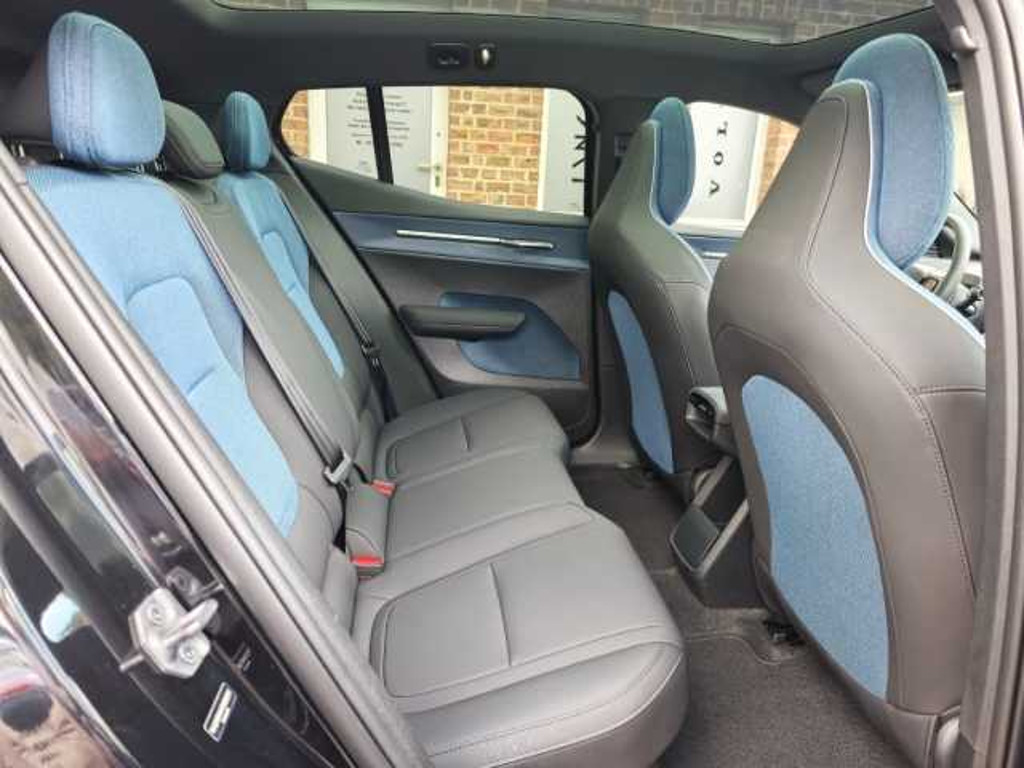 Volvo EX30