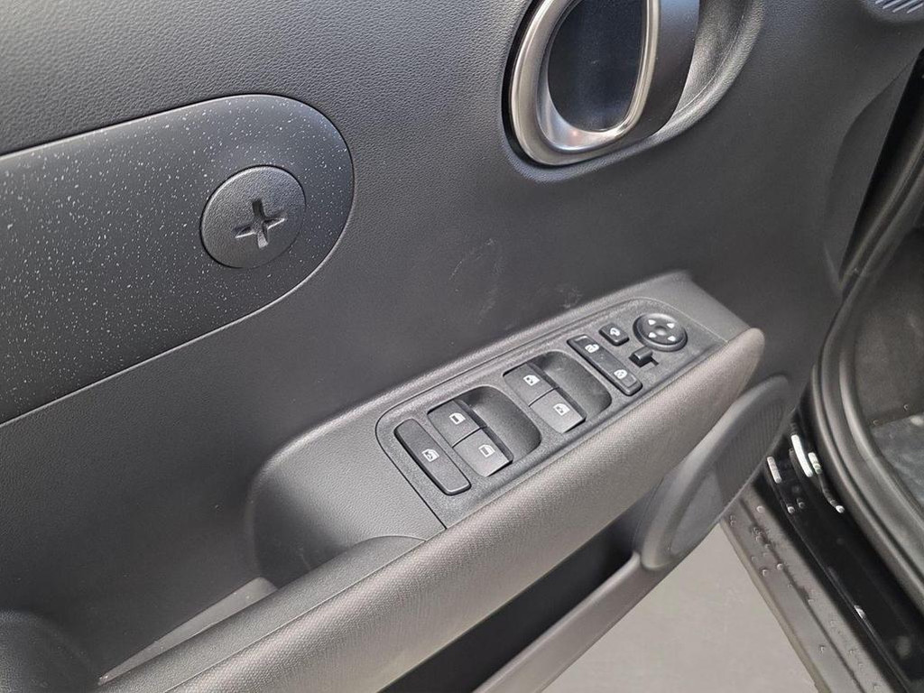 Hyundai INSTER