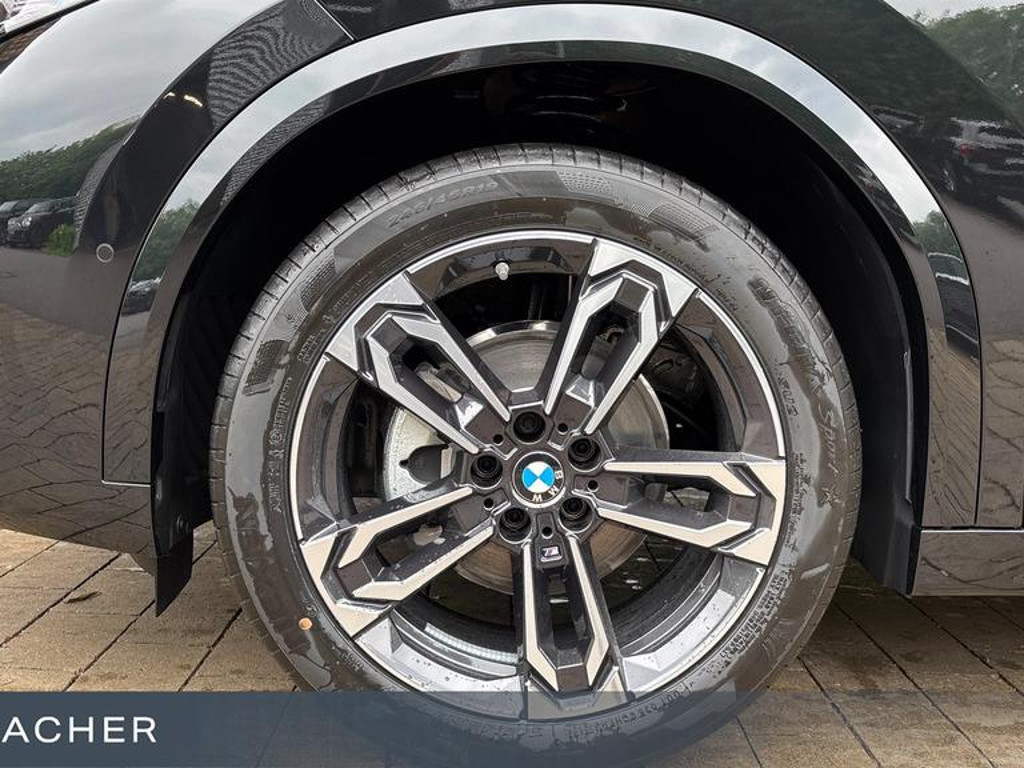 BMW iX2