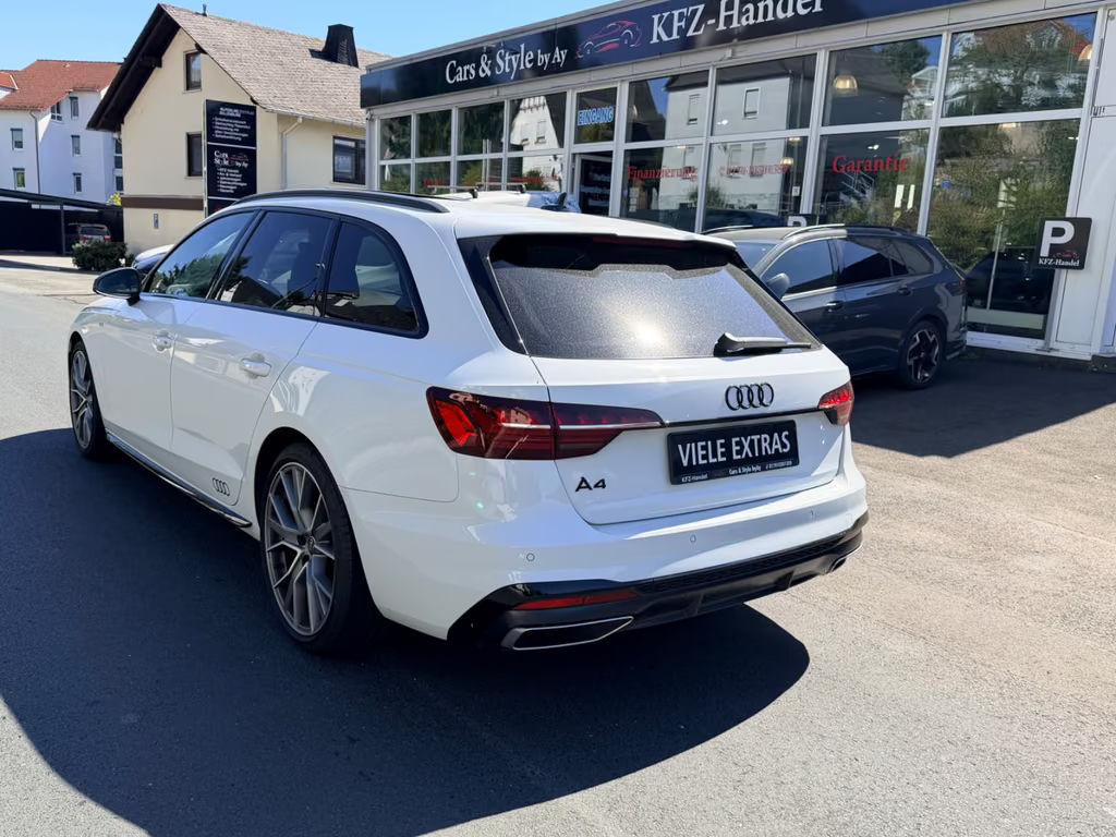 Audi A4 Avant S-Line 35 TFSI