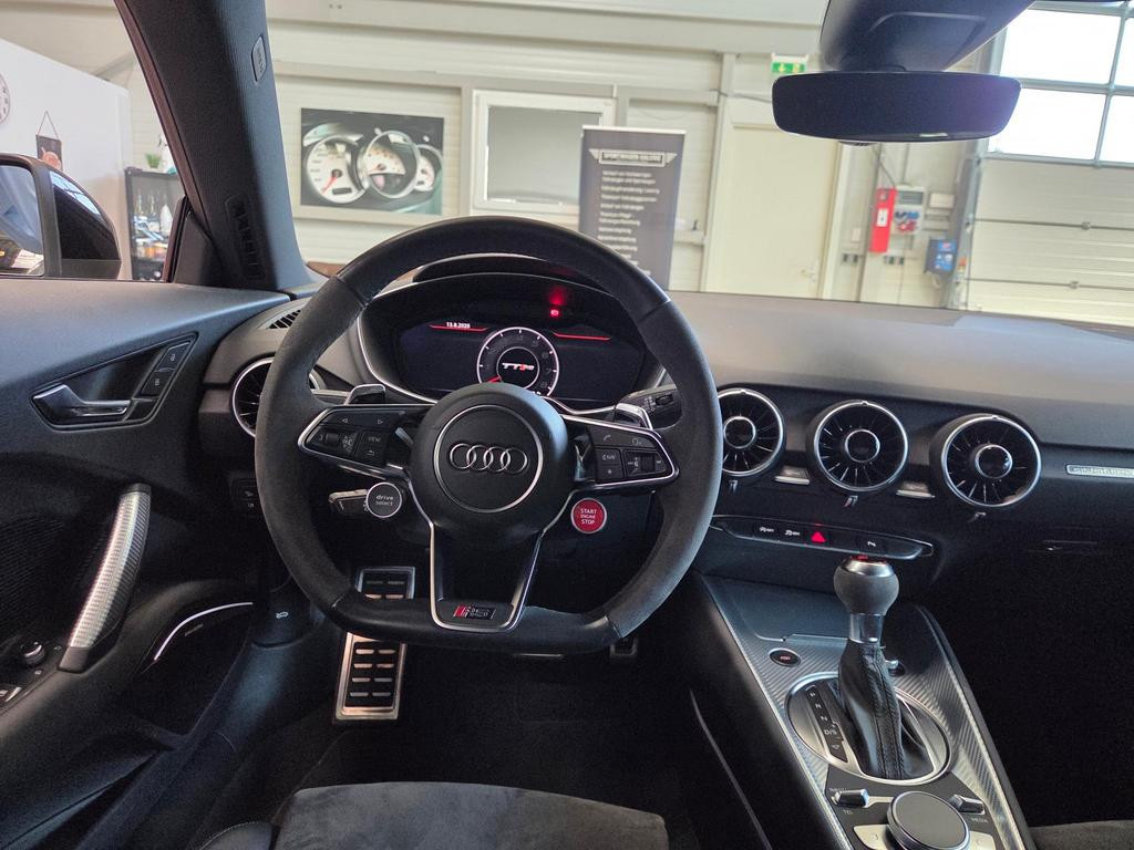 Audi TT RS