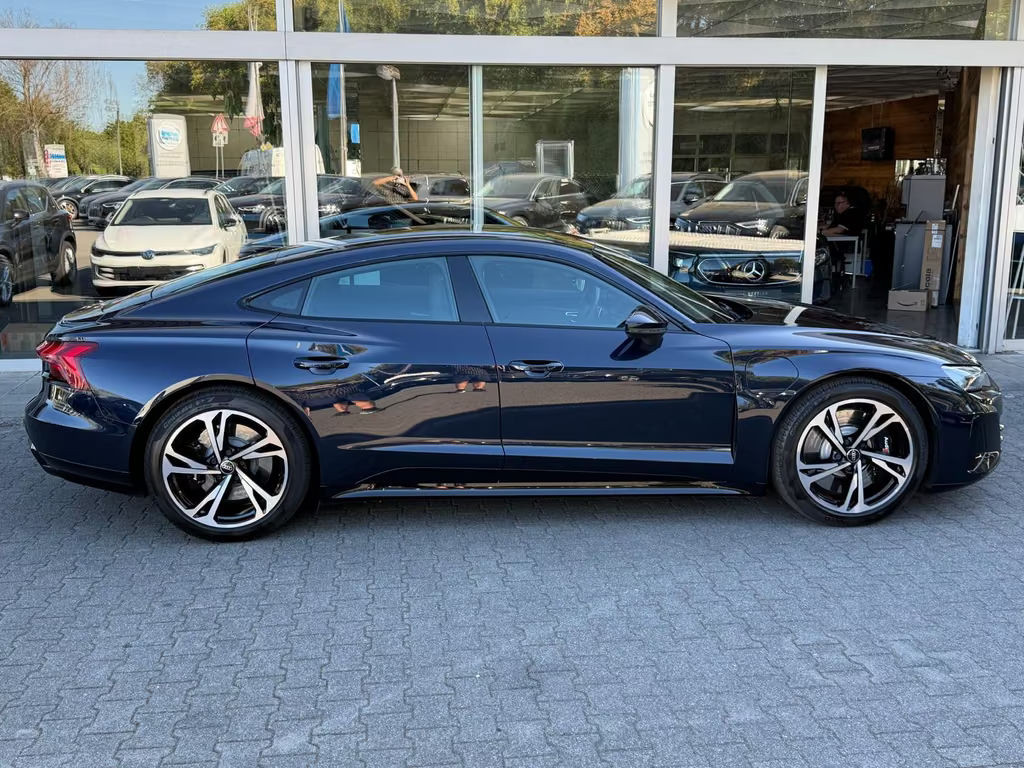 Audi RS e-tron GT