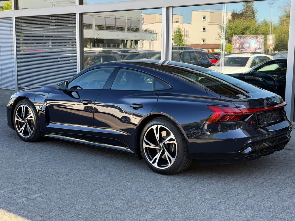Audi RS e-tron GT
