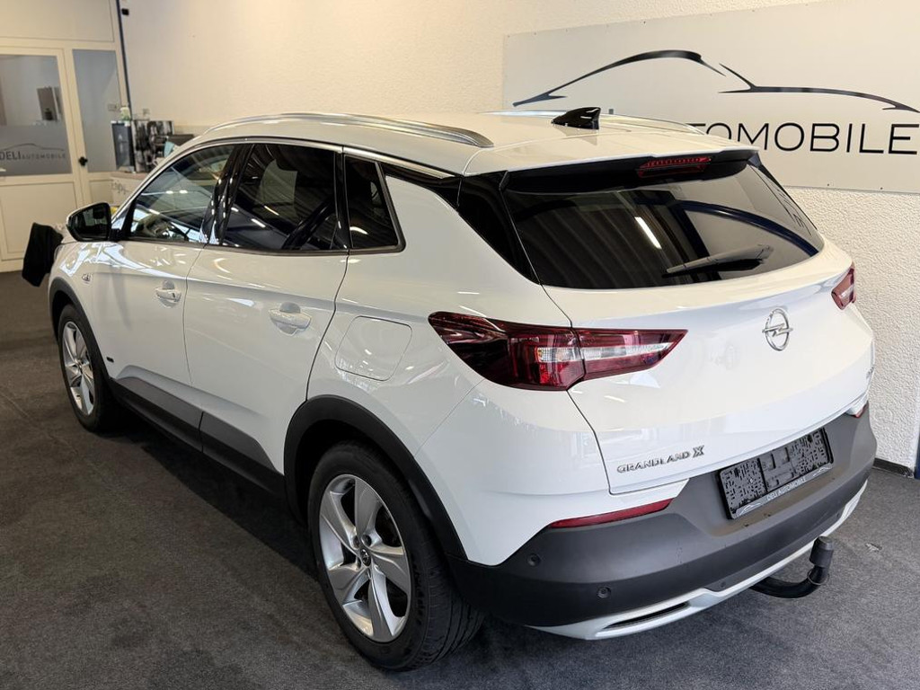 Opel Grandland Innovation 1.6 Turbo Hybrid Elegance Turbo