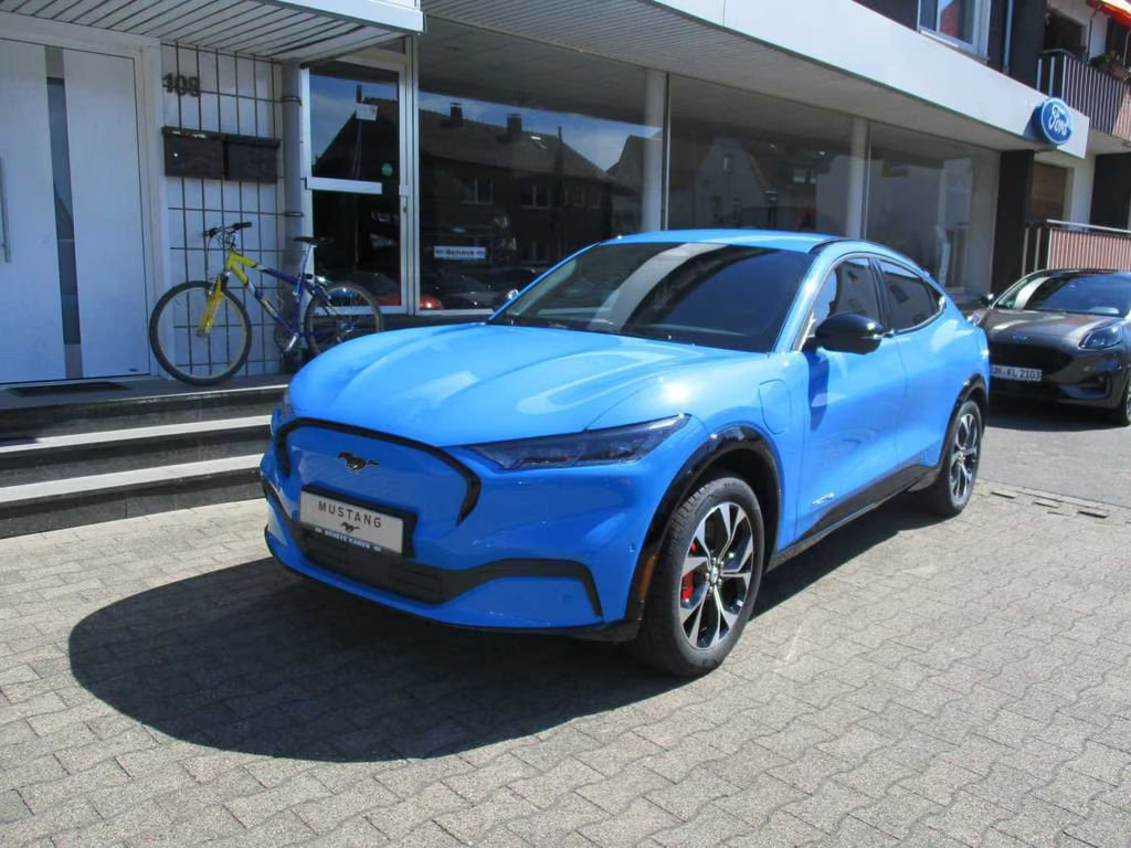 Ford Mustang Mach-E AWD