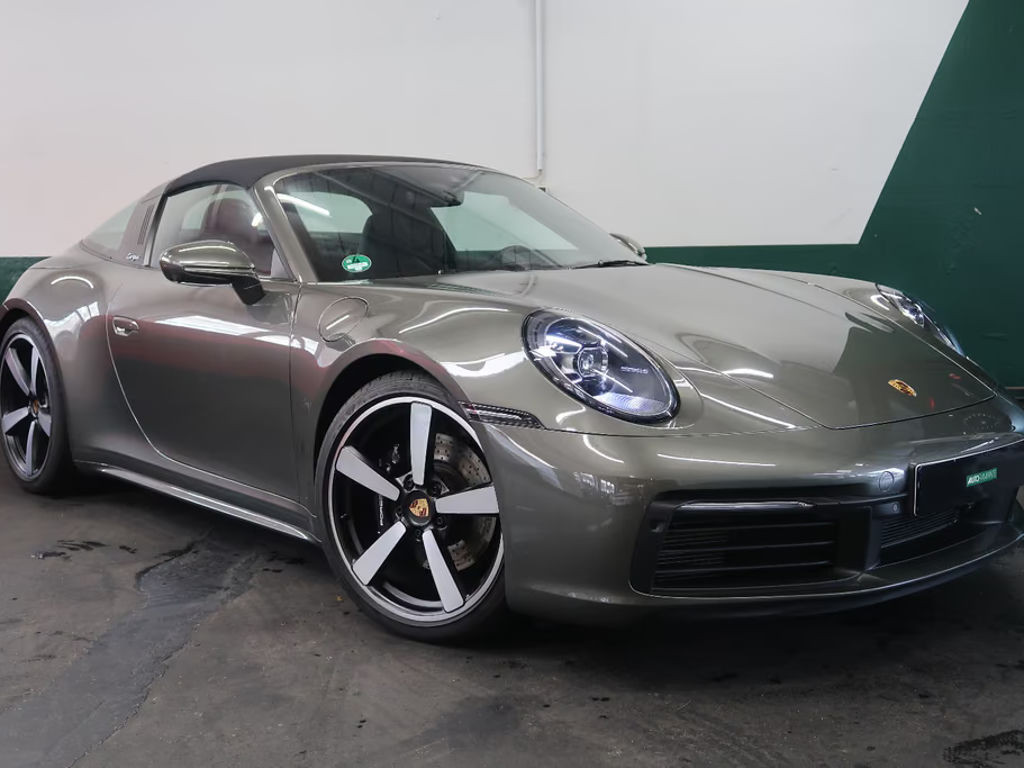 Porsche 911 4S 992 Cabriolet Targa