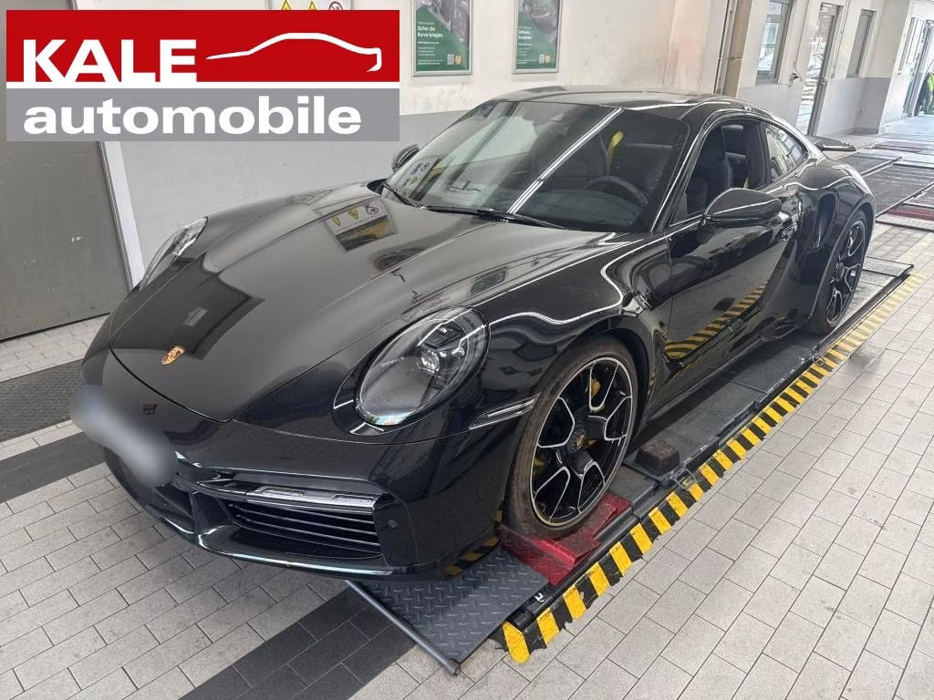 Porsche 911 Turbo 992