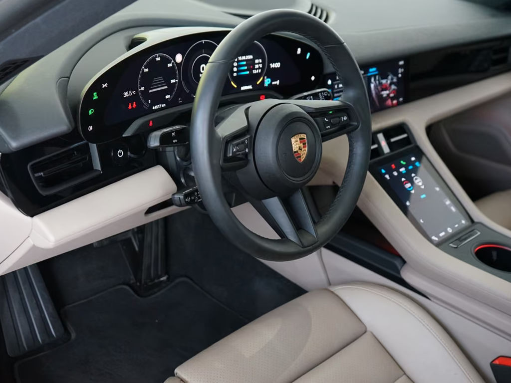 Porsche Taycan