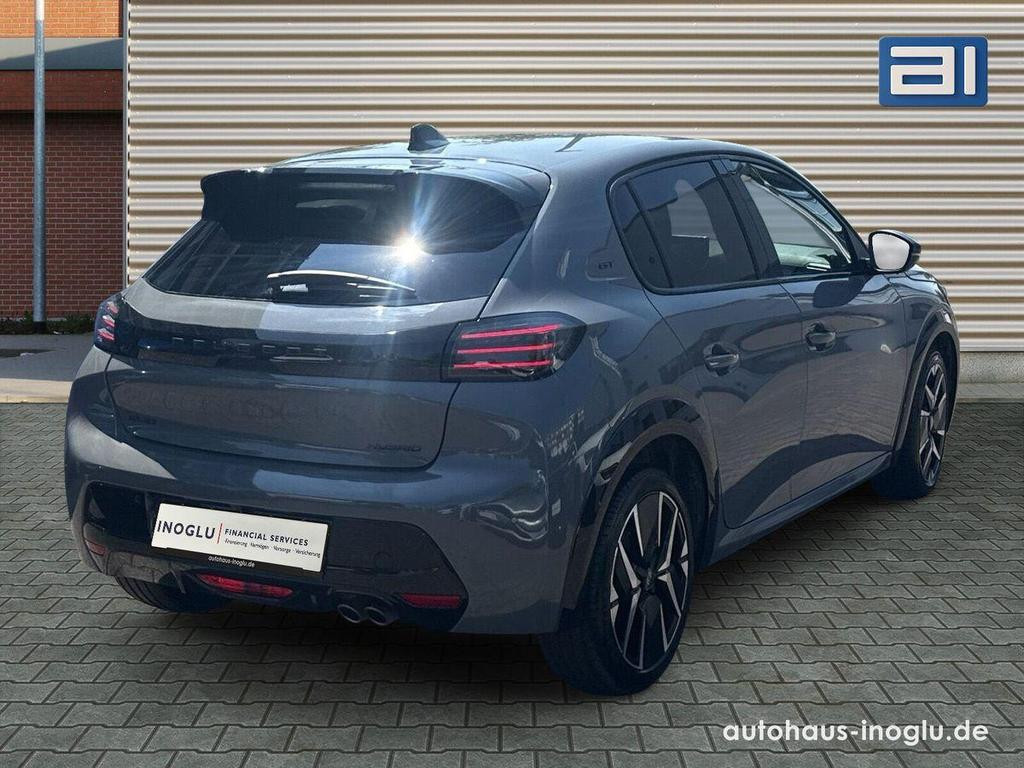 Peugeot e-208