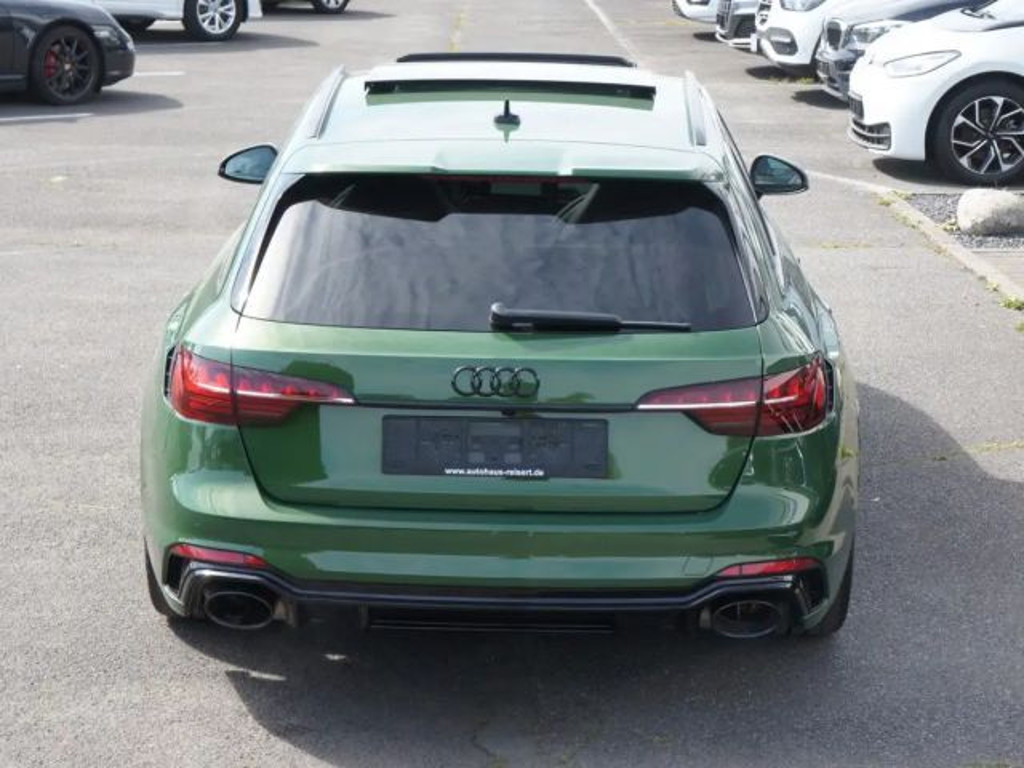 Audi RS4