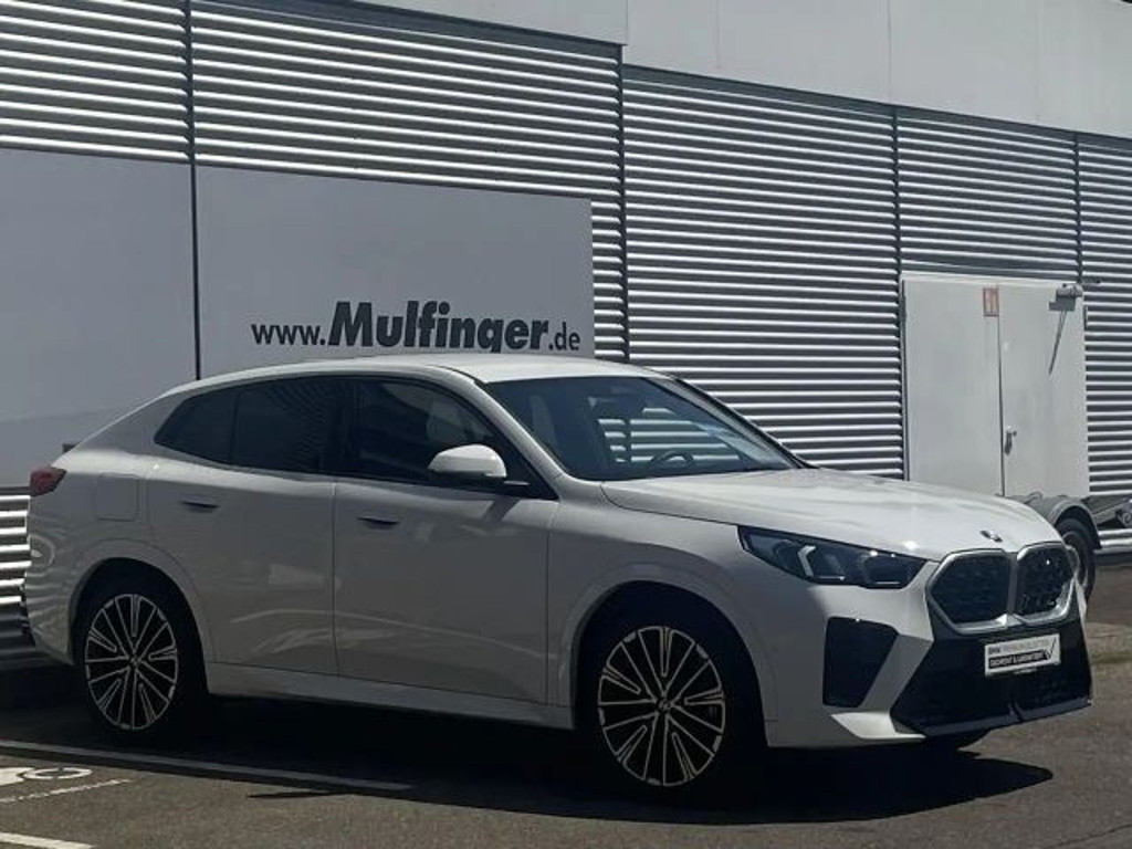 BMW X2