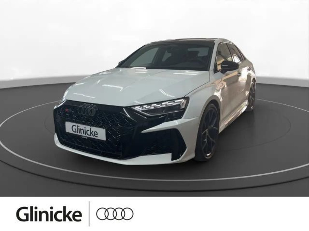 Audi RS3 Sedan