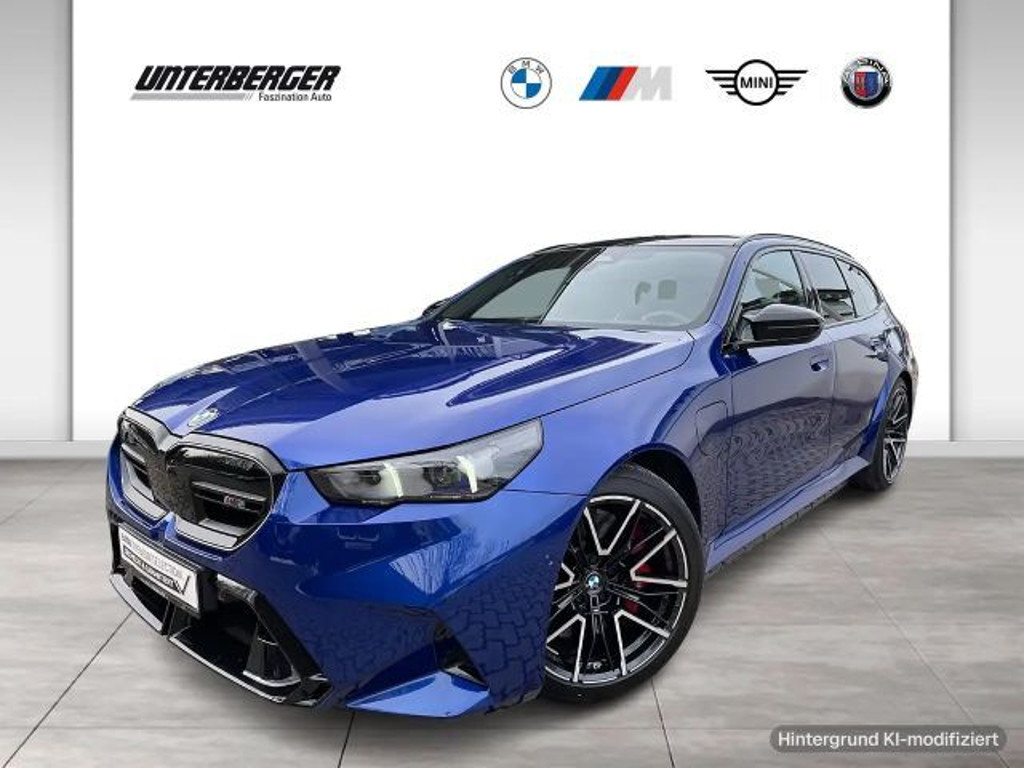 BMW M5 Touring M Compound Bremse-Panorama Glasdach-Drivin