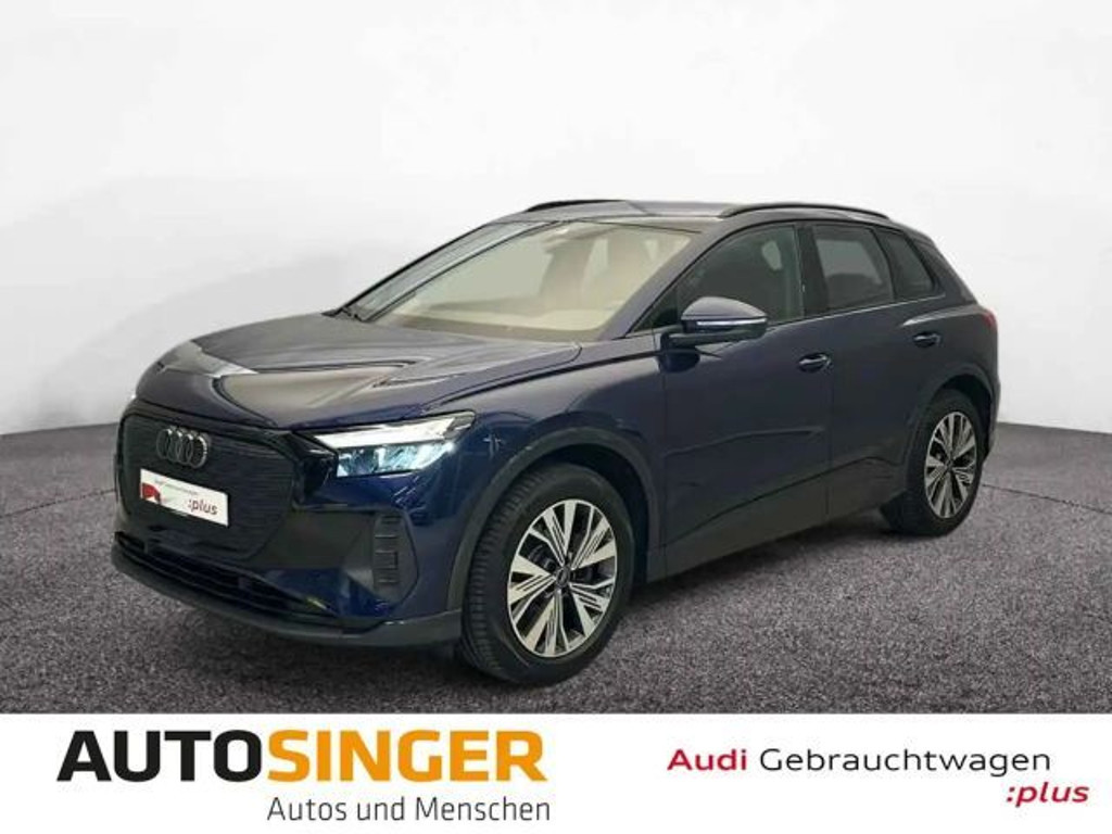 Audi Q4 e-tron 45 *FAHRSCHULE*AHK*LED*R-CAM*ACC*NAVI*