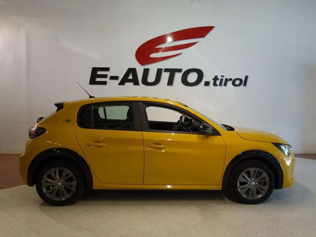 Peugeot e-208