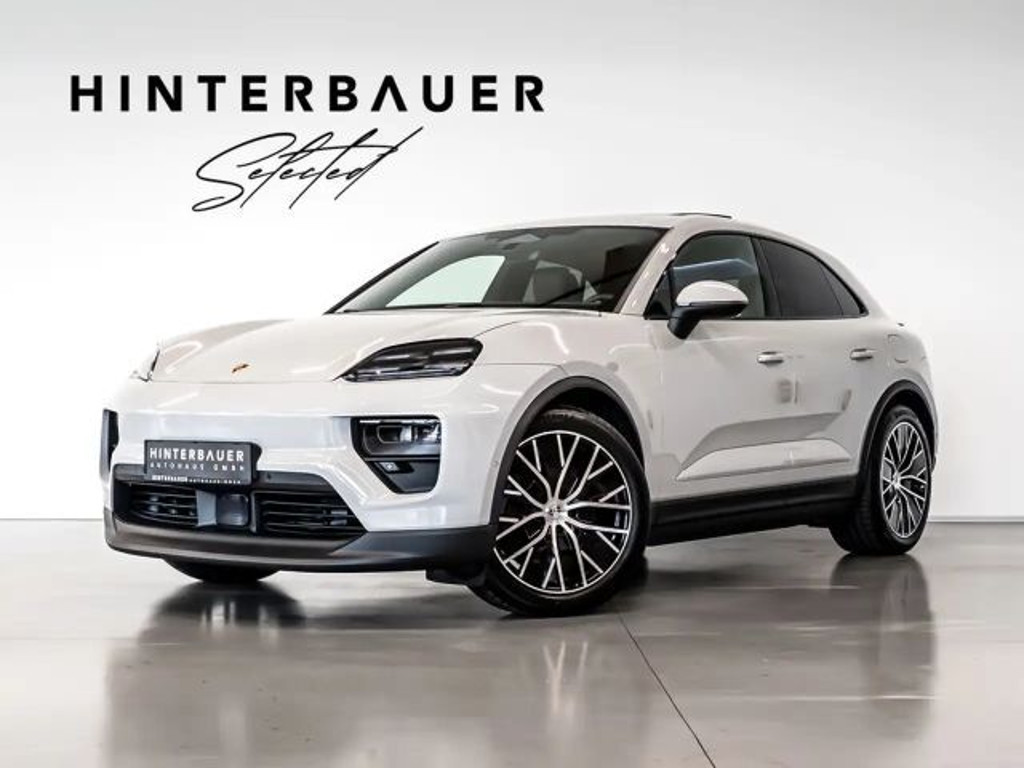 Porsche Macan 4