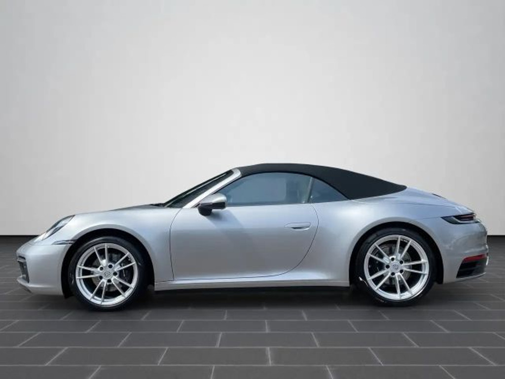 Porsche 911 992 Carrera Cabriolet
