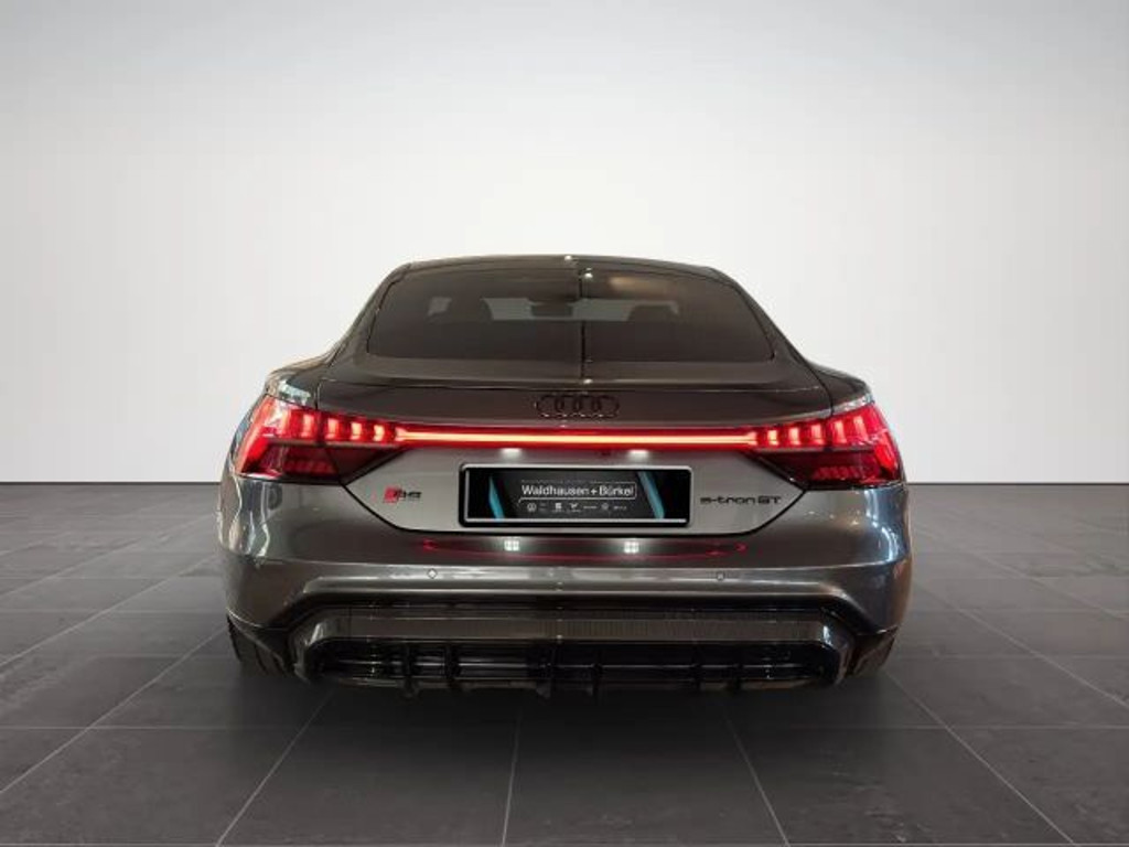 Audi RS e-tron GT