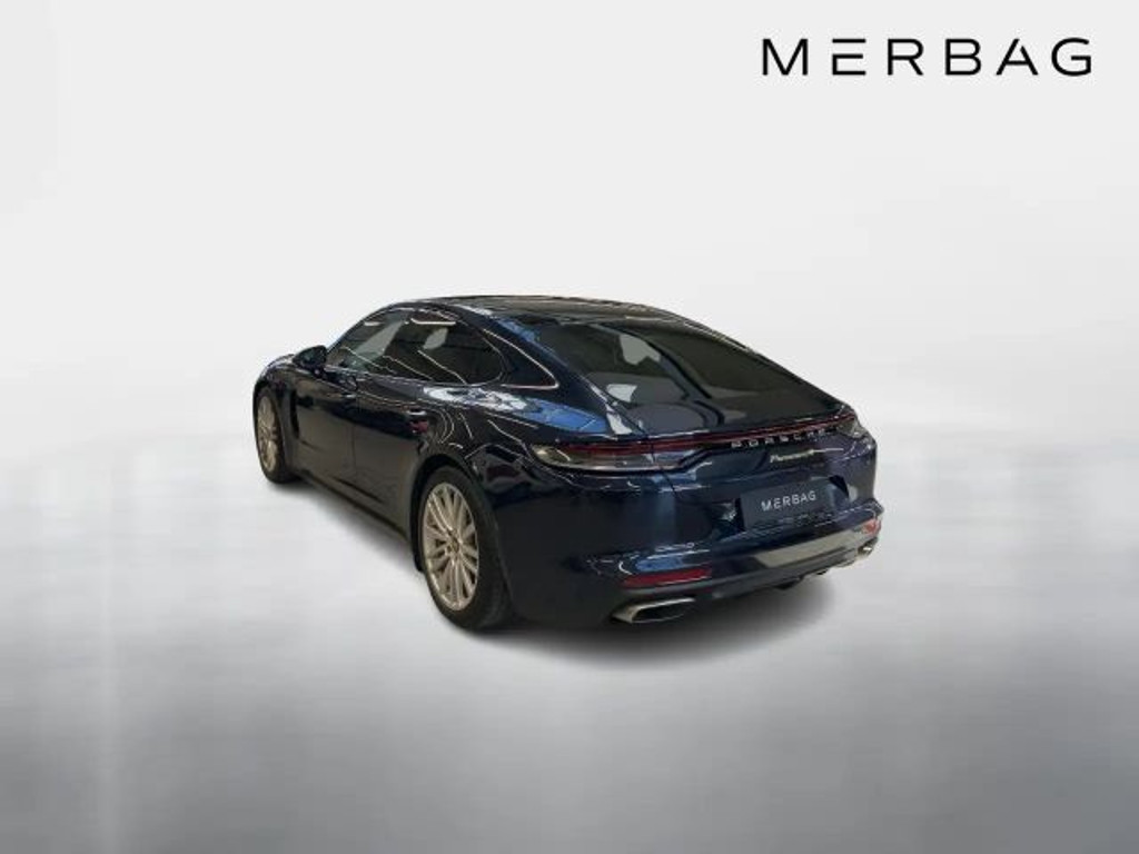 Porsche Panamera E-Hybrid Coupé 4