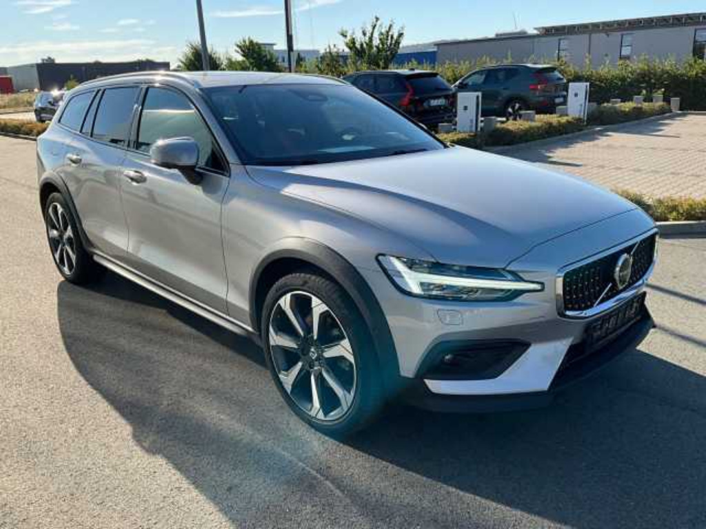 Volvo V60 Cross Country