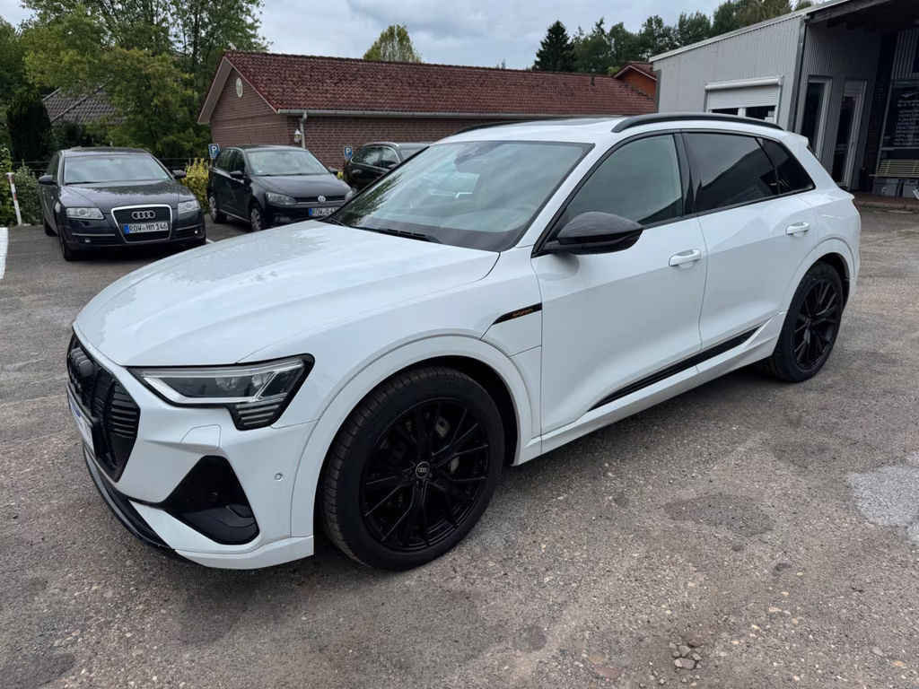 Audi e-tron Quattro S-Line 55