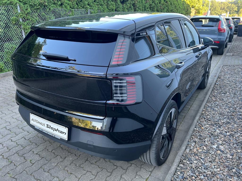 Volvo EX30
