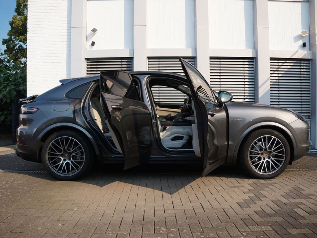 Porsche Cayenne E-Hybrid Coupé