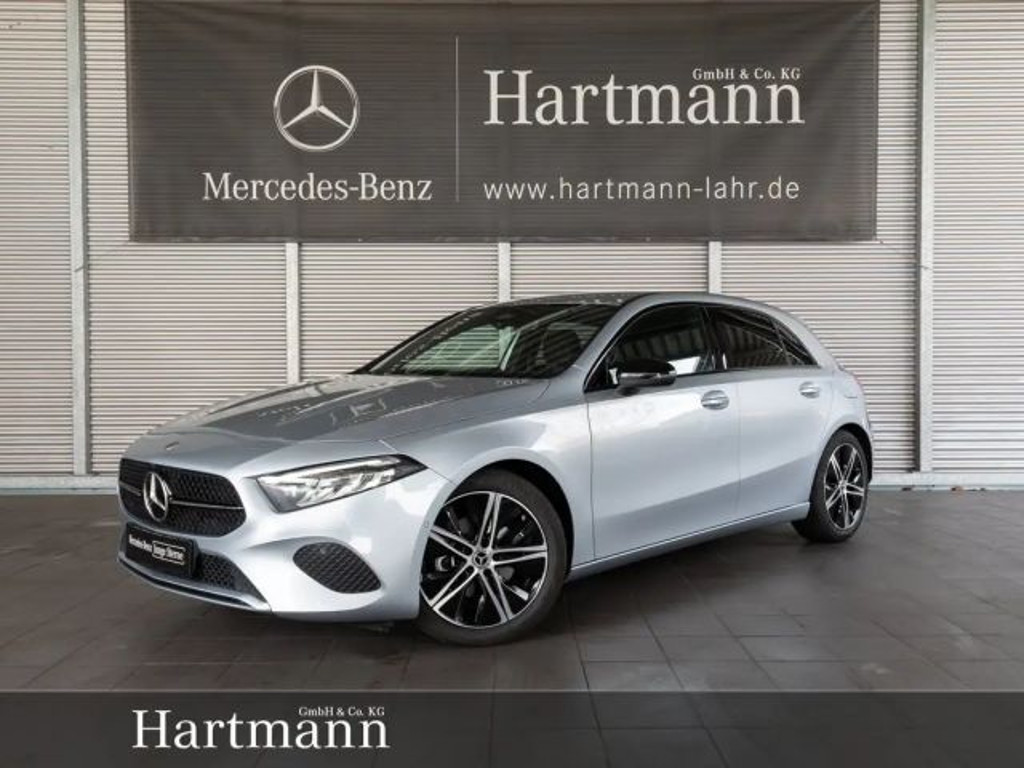 Mercedes-Benz A-Klasse A 180 Progressive Hatchback