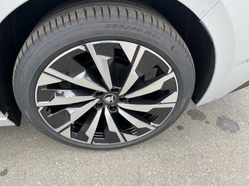 Skoda Enyaq iV