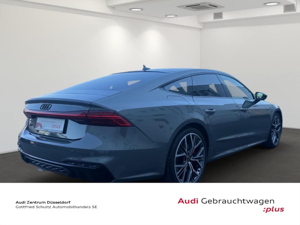 Audi S7